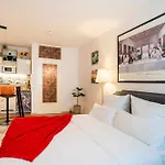 Premium Apartment Inspiriert Von Marilyn Monroe-Bremen City Center